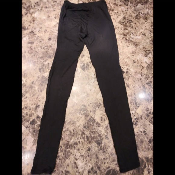 Black studded leggings - Picture 2 of 2